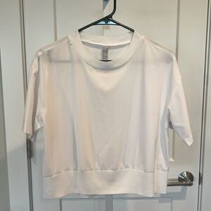 Athleta Cropped Crew Neck Dry Fit Top